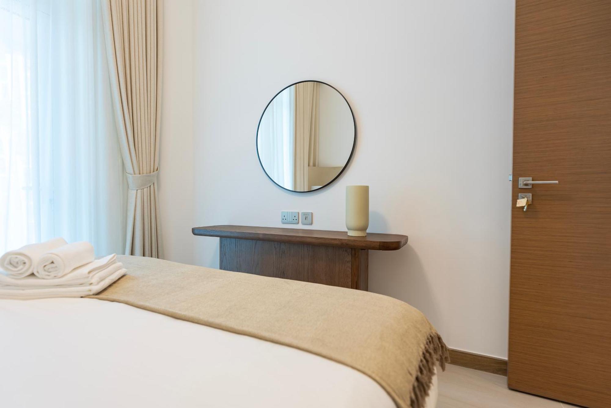 Appartement Elegant 2-bedroom Apartment, Branded & Luxury Amenities Dubai